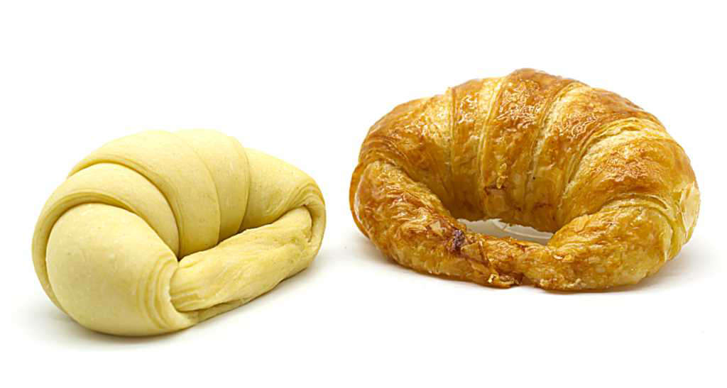 Medialunas congeladas de manteca vista cruda y cocidas Doña Lila