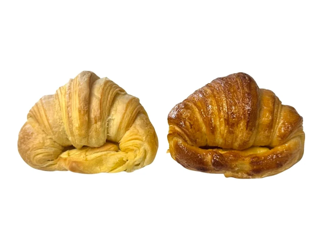 Medialunas precocidas congeladas de manteca depue